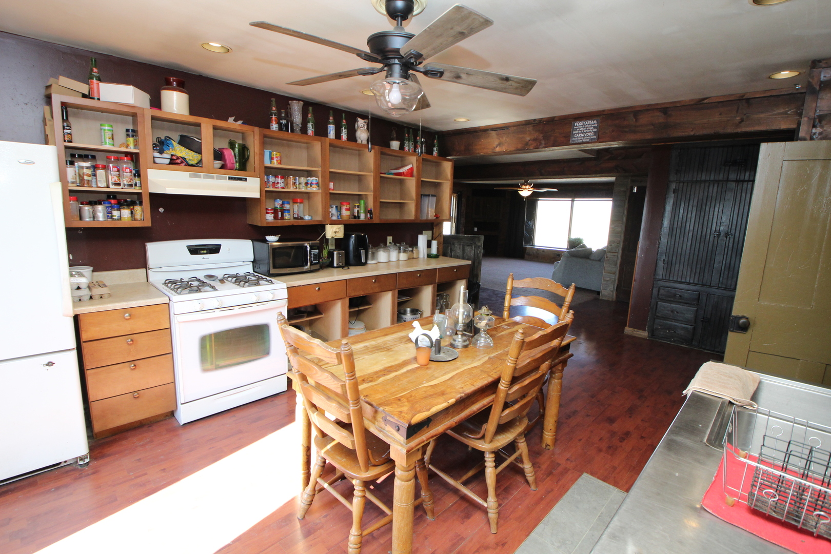 15210 MURPHY Road