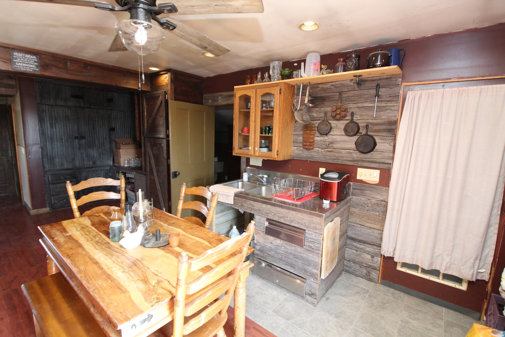 15210 MURPHY Road