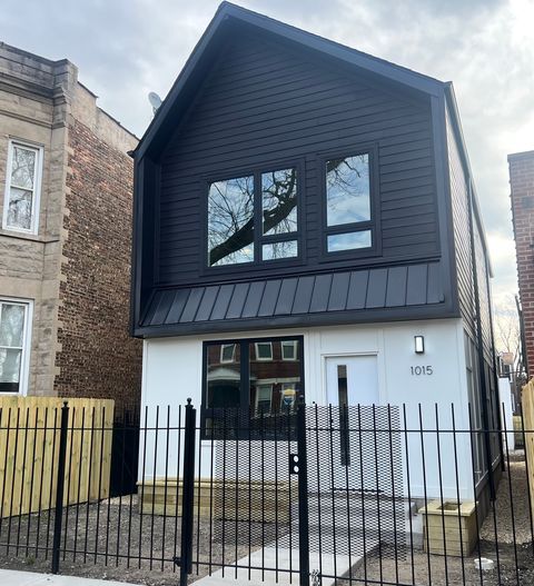 1015 N Monticello Avenue Chicago IL 60651