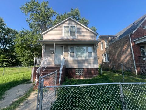 Photo of 11516 S Yale Avenue, Chicago, IL 60628 (MLS # 12456901)