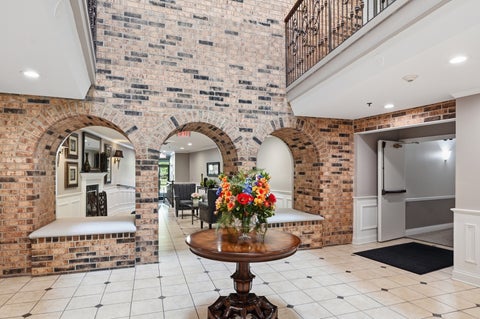 Tiny photo for 501 Lake Hinsdale Drive #408, Willowbrook, IL 60527 (MLS # 12684098)