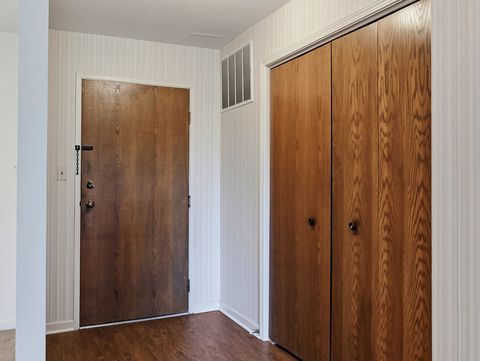 Tiny photo for 501 Lake Hinsdale Drive #408, Willowbrook, IL 60527 (MLS # 12684098)