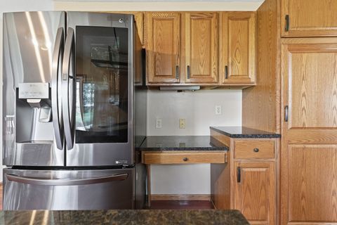 Tiny photo for 3606 Raleigh Avenue, Bettendorf, IA 52722 (MLS # 12606868)