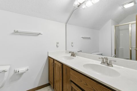 Tiny photo for 3606 Raleigh Avenue, Bettendorf, IA 52722 (MLS # 12606868)