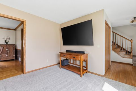 Tiny photo for 3606 Raleigh Avenue, Bettendorf, IA 52722 (MLS # 12606868)