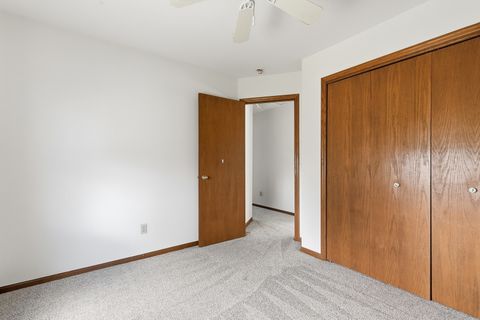 Tiny photo for 3606 Raleigh Avenue, Bettendorf, IA 52722 (MLS # 12606868)