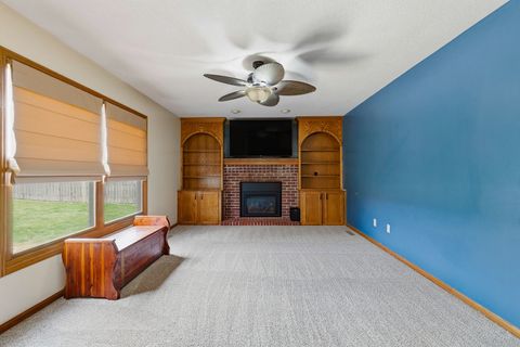 Tiny photo for 3606 Raleigh Avenue, Bettendorf, IA 52722 (MLS # 12606868)