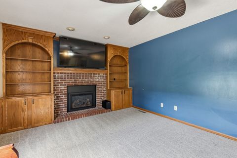 Tiny photo for 3606 Raleigh Avenue, Bettendorf, IA 52722 (MLS # 12606868)