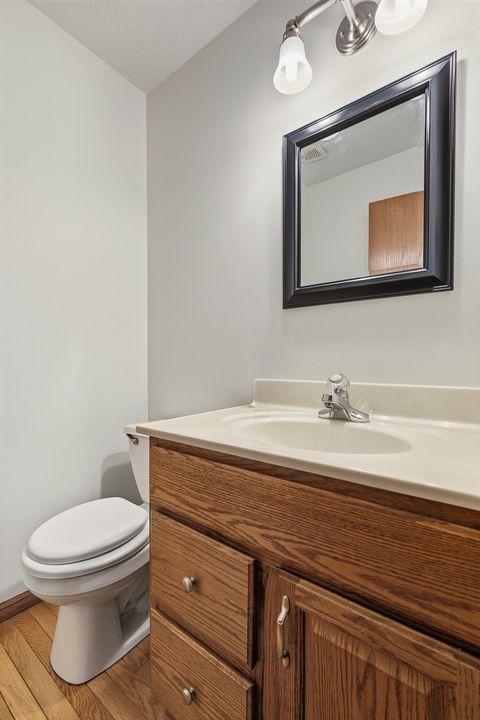 Tiny photo for 3606 Raleigh Avenue, Bettendorf, IA 52722 (MLS # 12606868)