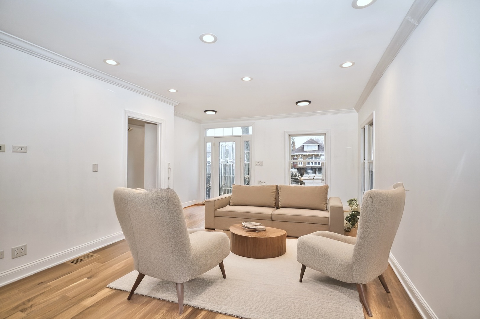 1106 Rose Avenue