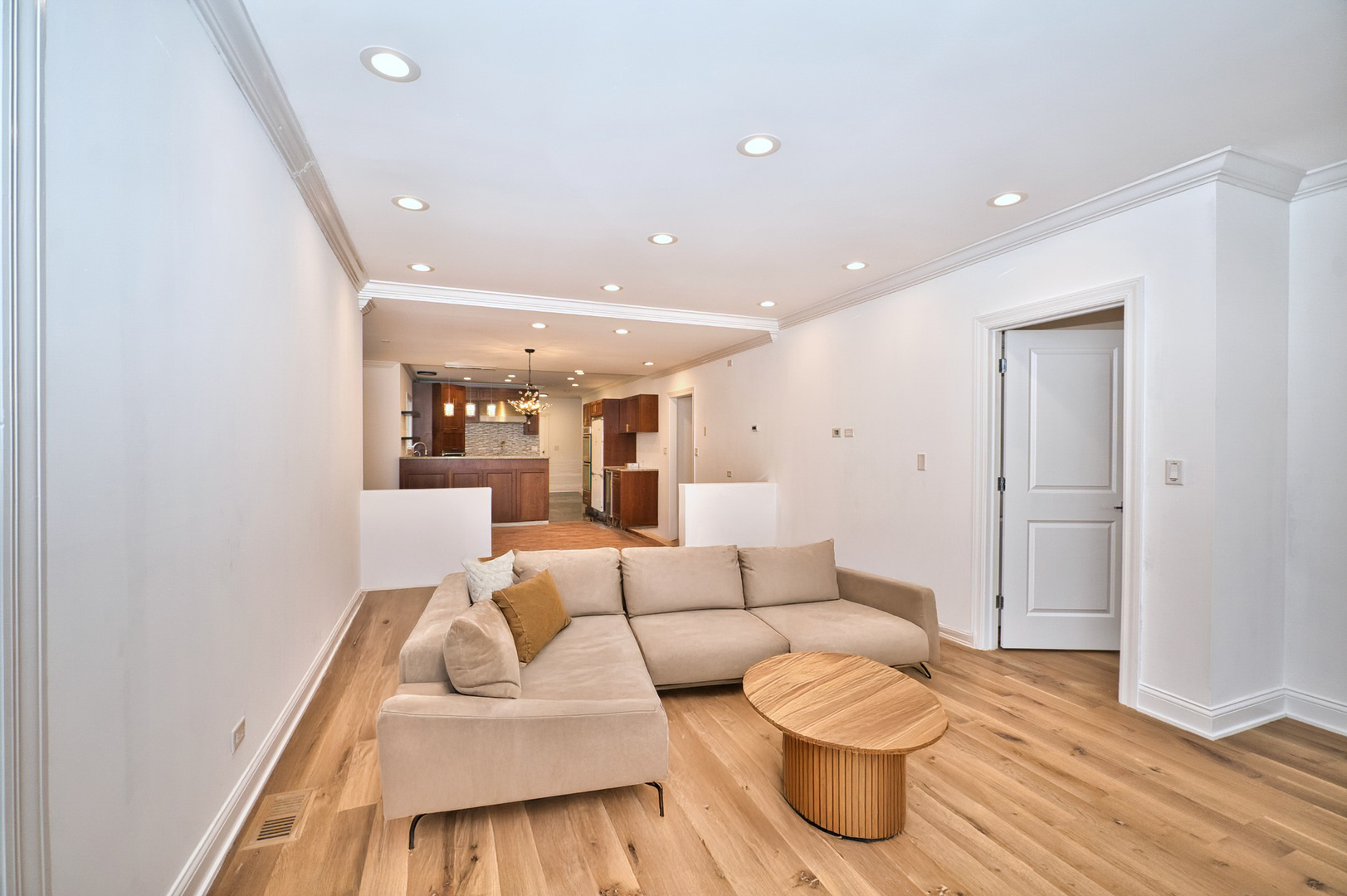 1106 Rose Avenue