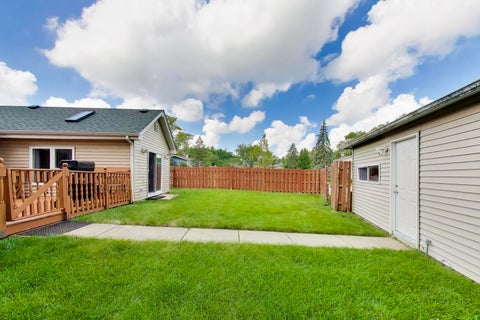 Tiny photo for 1300 Jefferson Road, Hoffman Estates, IL 60169 (MLS # 12753544)