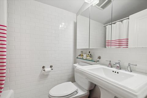 Tiny photo for 635 Green Briar Lane, Lake Forest, IL 60045 (MLS # 12658091)
