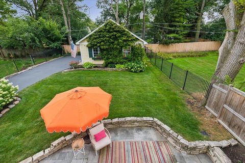 Tiny photo for 635 Green Briar Lane, Lake Forest, IL 60045 (MLS # 12658091)