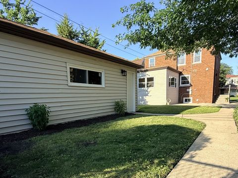 Tiny photo for 1728 N 76 Avenue, Elmwood Park, IL 60707 (MLS # 12685985)
