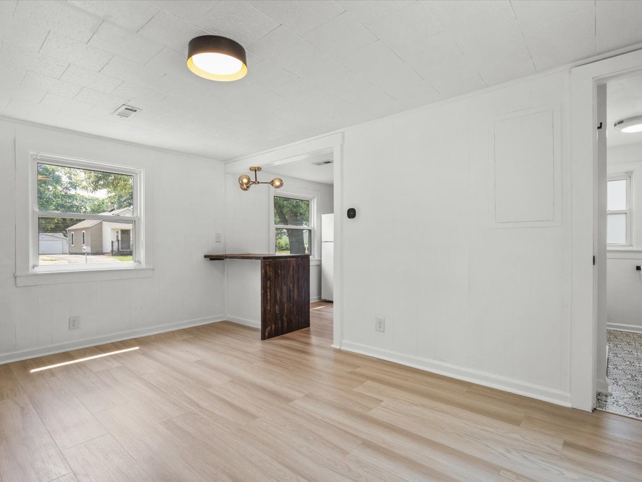 944 Kingsley Drive