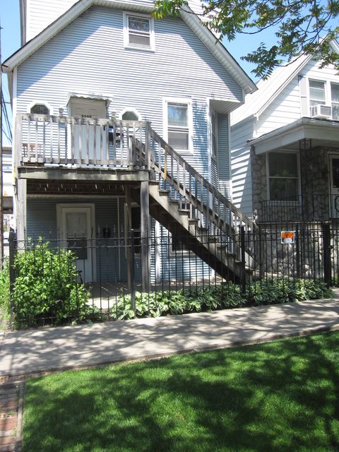 2332 W Eastwood Avenue 2 Chicago IL 60625