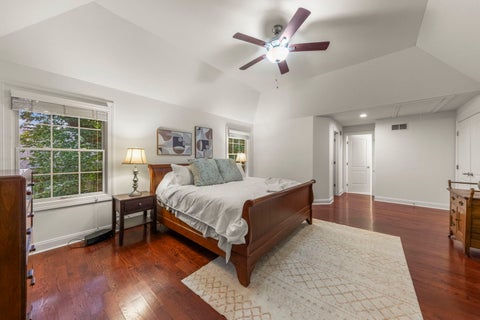 Tiny photo for 133 N Clinton Avenue, Elmhurst, IL 60126 (MLS # 12744694)