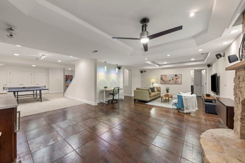 Tiny photo for 133 N Clinton Avenue, Elmhurst, IL 60126 (MLS # 12744694)