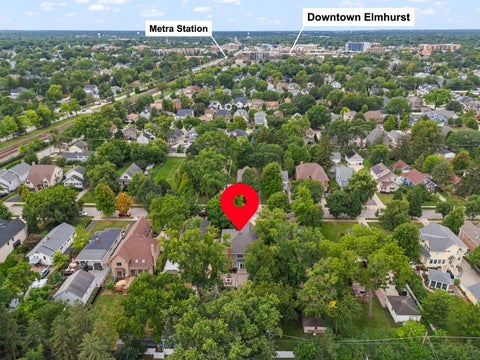 Tiny photo for 133 N Clinton Avenue, Elmhurst, IL 60126 (MLS # 12744694)