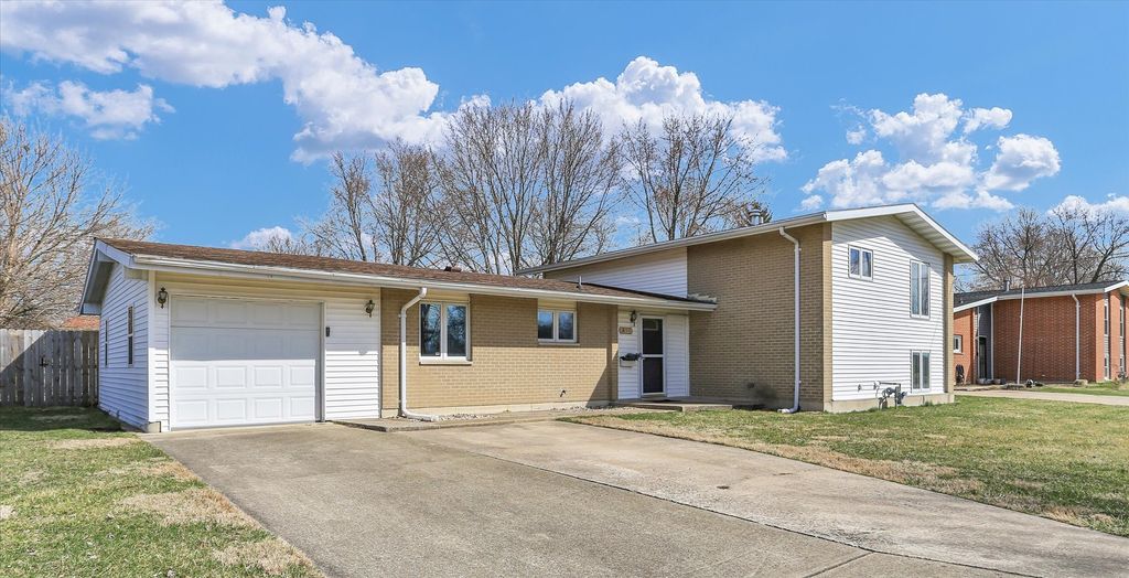 Photo for 317 Naples Drive, Rantoul, IL 61866 (MLS # 12388632)