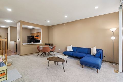 Tiny photo for 368 Glen Byrn Court, Schaumburg, IL 60194 (MLS # 12484634)