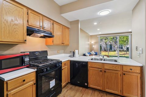 Tiny photo for 368 Glen Byrn Court, Schaumburg, IL 60194 (MLS # 12484634)