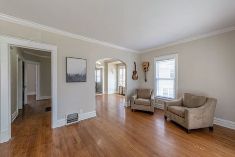 Tiny photo for 655 Glenwood Avenue, Joliet, IL 60435 (MLS # 12565351)