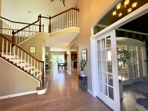 Tiny photo for 2404 Comstock Court, Naperville, IL 60564 (MLS # 12641918)