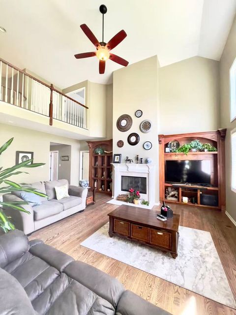 Tiny photo for 2404 Comstock Court, Naperville, IL 60564 (MLS # 12641918)