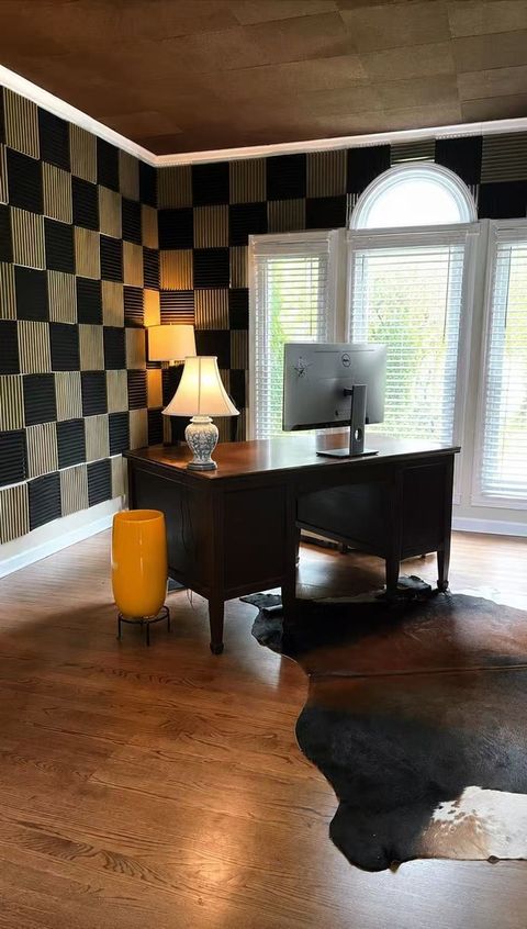 Tiny photo for 2404 Comstock Court, Naperville, IL 60564 (MLS # 12641918)