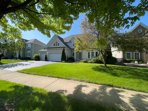 Tiny photo for 2404 Comstock Court, Naperville, IL 60564 (MLS # 12641918)
