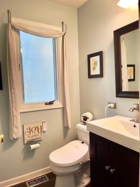 Tiny photo for 2404 Comstock Court, Naperville, IL 60564 (MLS # 12641918)