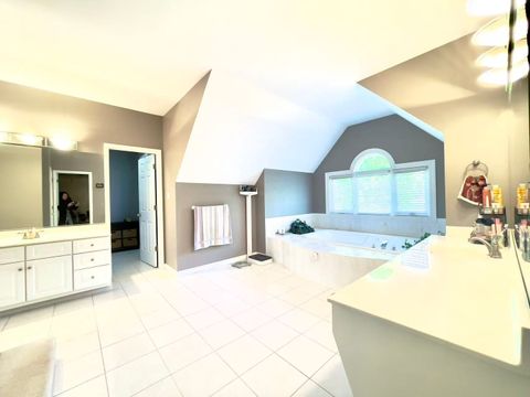 Tiny photo for 2404 Comstock Court, Naperville, IL 60564 (MLS # 12641918)