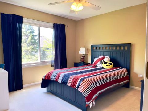 Tiny photo for 2404 Comstock Court, Naperville, IL 60564 (MLS # 12641918)
