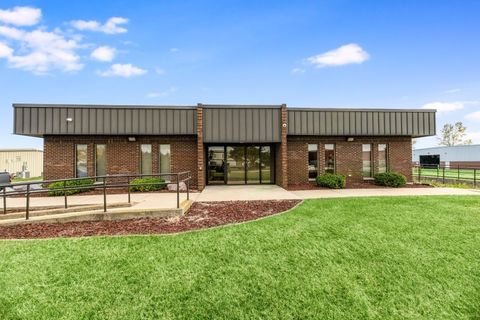 9325 Gulfstream Road Frankfort IL 60423