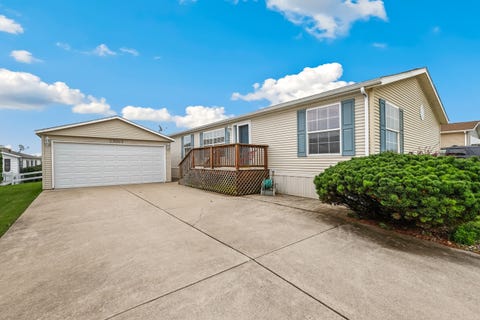 Photo of 23007 Cog Hill Drive, Frankfort, IL 60423 (MLS # 12727725)
