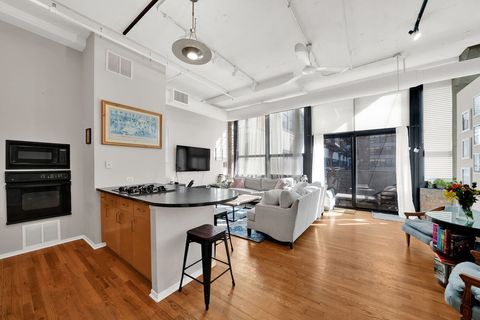Tiny photo for 130 S Canal Street #401, Chicago, IL 60606 (MLS # 12570931)