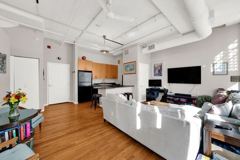 Tiny photo for 130 S Canal Street #401, Chicago, IL 60606 (MLS # 12570931)