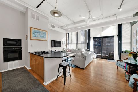 Tiny photo for 130 S Canal Street #401, Chicago, IL 60606 (MLS # 12570931)