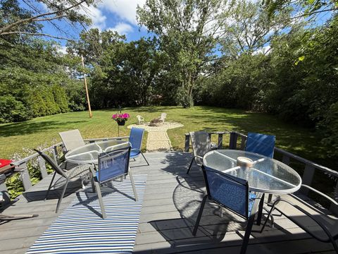 Tiny photo for 4 Yorkshire Drive, Lincolnshire, IL 60069 (MLS # 12600035)