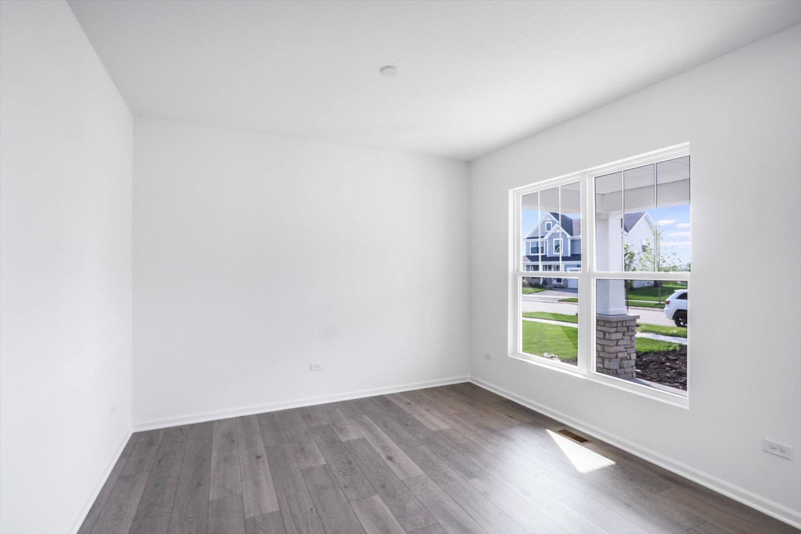 163 Piper Glen Avenue