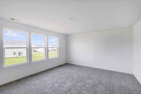Tiny photo for 163 Piper Glen Avenue, Oswego, IL 60543 (MLS # 12493277)
