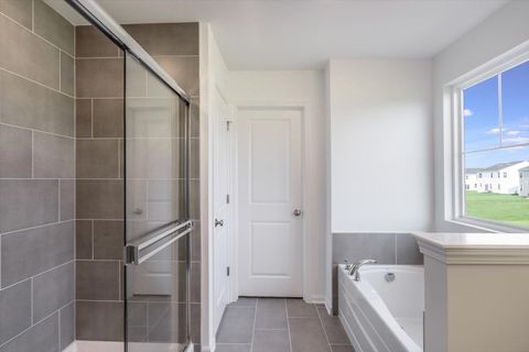Tiny photo for 163 Piper Glen Avenue, Oswego, IL 60543 (MLS # 12493277)