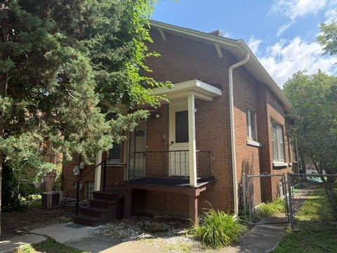 Tiny photo for 521 Wilcox Street, Joliet, IL 60435 (MLS # 12728140)