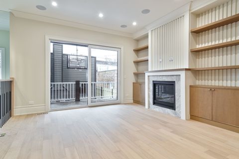 Tiny photo for 3723 N Oakley Avenue, Chicago, IL 60618 (MLS # 12541023)