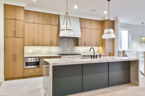 Tiny photo for 3723 N Oakley Avenue, Chicago, IL 60618 (MLS # 12541023)