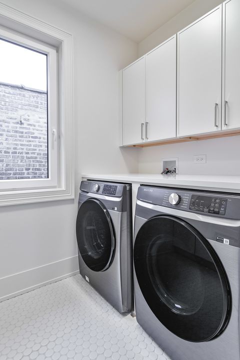 Tiny photo for 3723 N Oakley Avenue, Chicago, IL 60618 (MLS # 12541023)