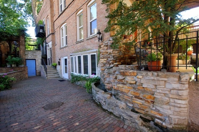 1407.5 N Wells Street 1W