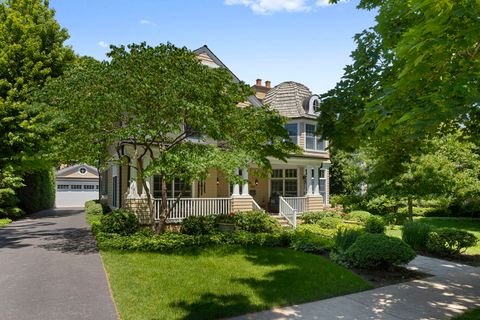 Tiny photo for 236 E NORTH Avenue, Lake Bluff, IL 60044 (MLS # 12583471)